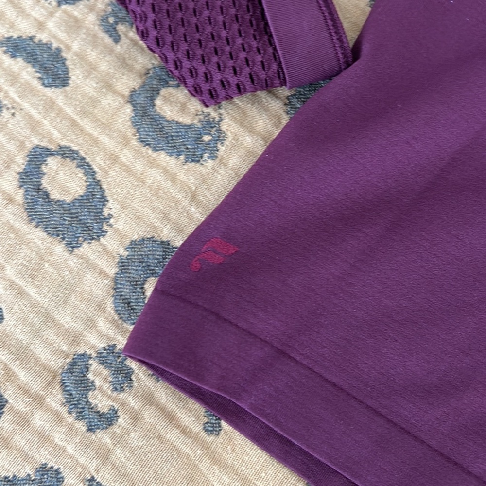 Fabletics Long Sleeve - Picture 5 of 5